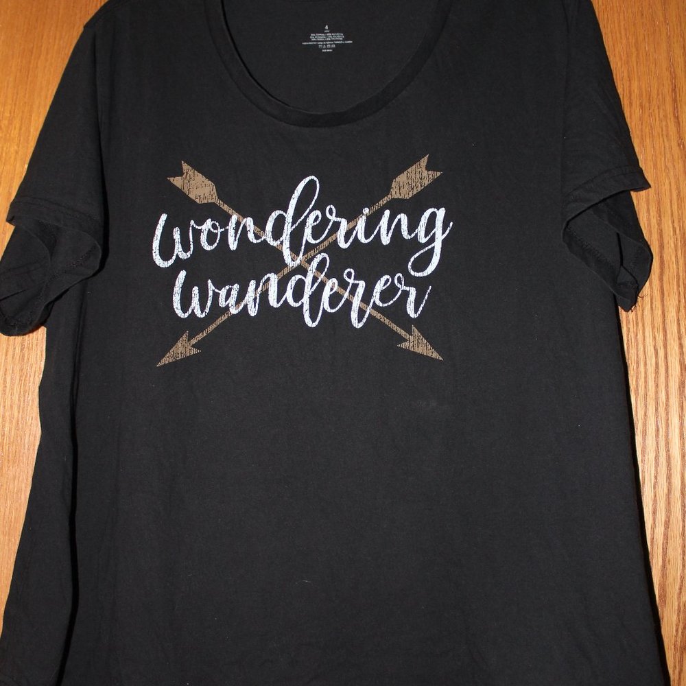 "Wondering Wanderer" 4X T-shirt